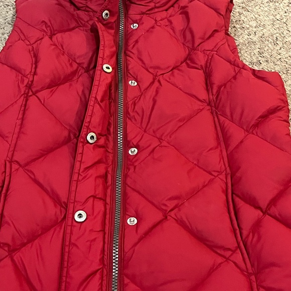 Eddie Bauer Women’s Small Red Vest - Picture 4 of 6